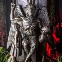 Sí, el 31 de octubre se celebra el «cumpleaños» de satanás