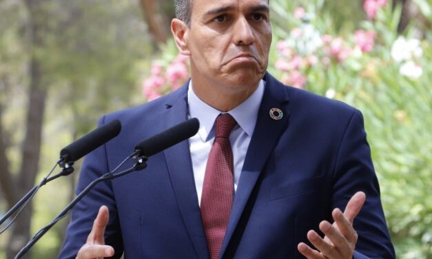 PEDRO SANCHEZ, EL DICTADOR MÁS ODIADO DE LA HISTORIA DE ESPAÑA